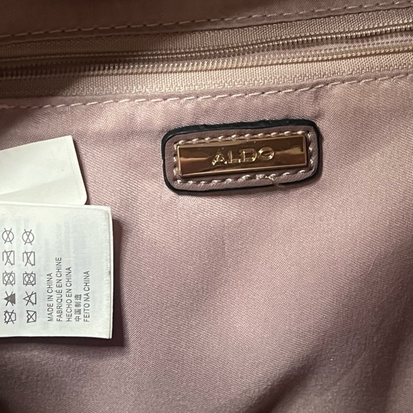 ALDO Crushed Velvet blush Pink Small Backpack/Purse - WINTER must! - Picture 12 of 16